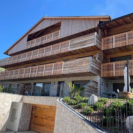 Exclusives Apartment Im Sonnenhof Moos Sexten Exterior foto